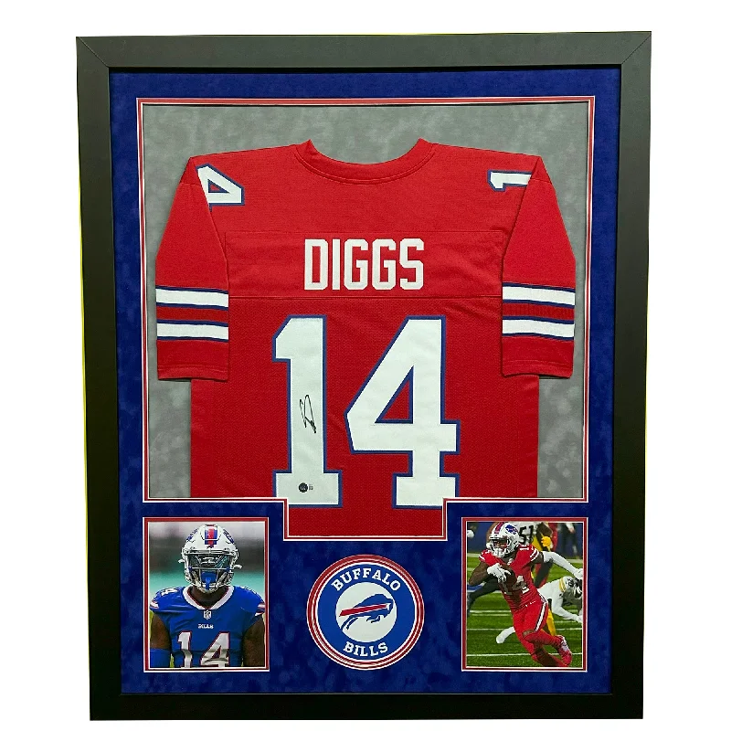 Personalized soccer jersey with custom sleeve options-Stefon Diggs Signed Buffalo Red Custom Double-Suede Framed football Jersey (Beckett)